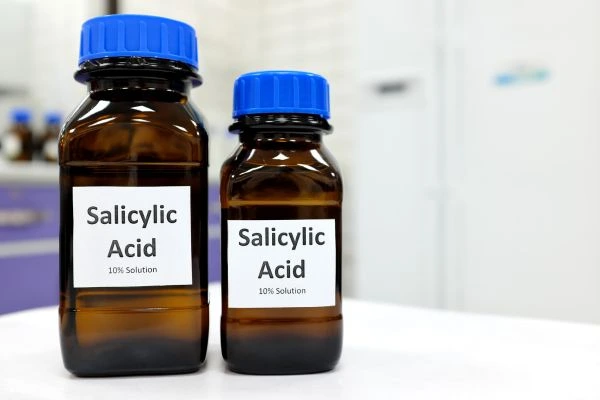 Salicylic Acid vs Cryotherapy
